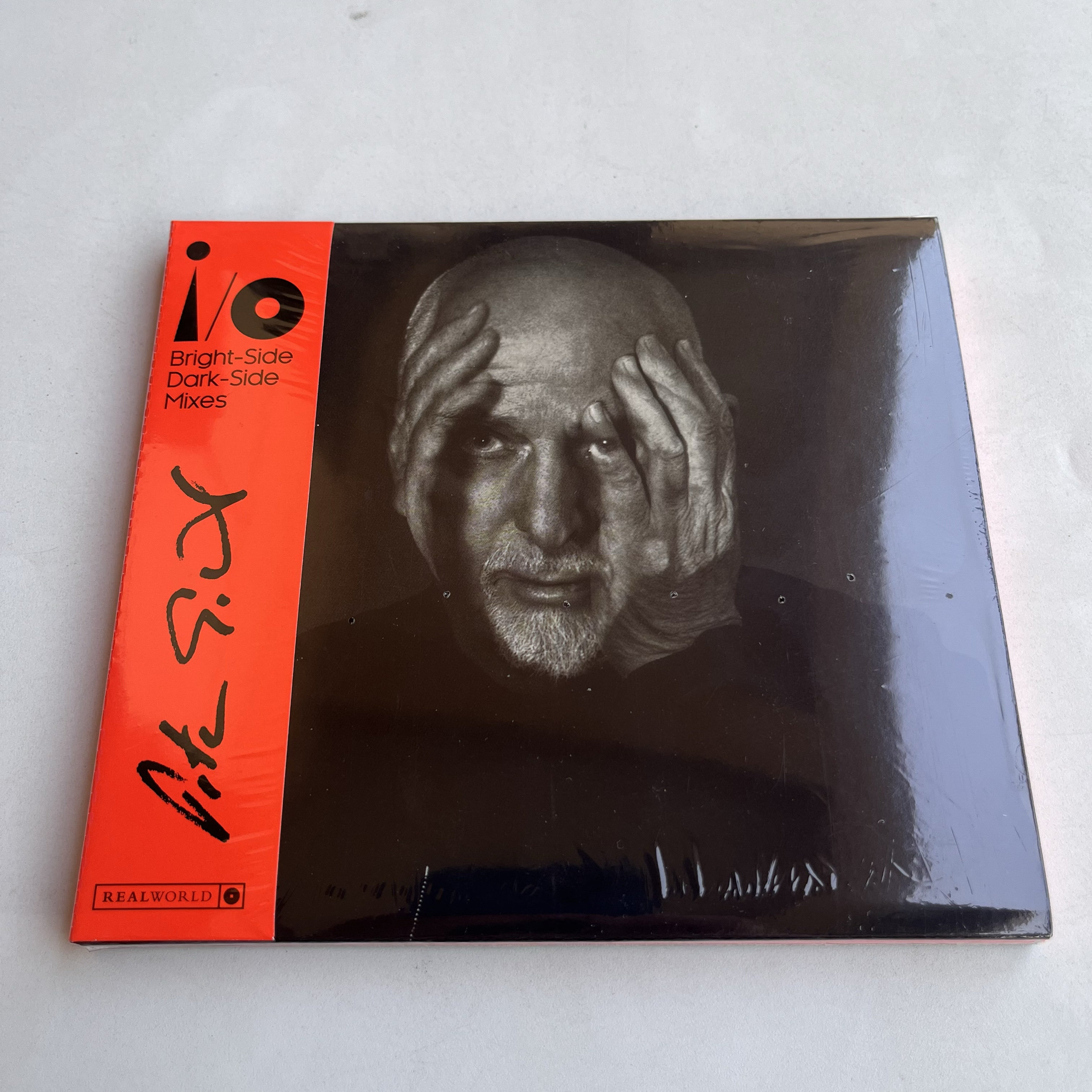 Совершенно новый спотовый диск Peter Gabriel io 2CD Bright side-dark side mix Изображение 1