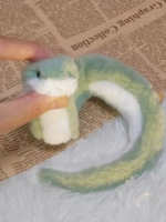 100 маленьких зеленых змей