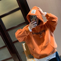 Оранжевая флисовая толстовка