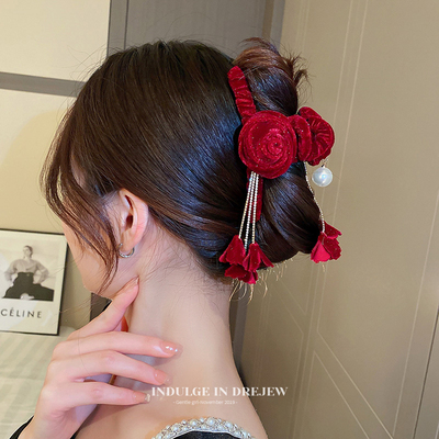 taobao agent Drejew flowers pearls, streaming hair clip female autumn and winter hairdressing shark clip behind the head clip, high -level grabbing hair accessories