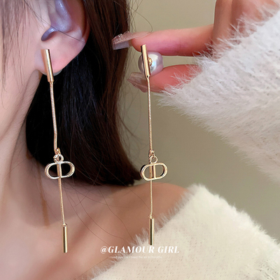 taobao agent Demi-season advanced trend earrings, 2022 collection