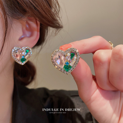 taobao agent Retro green advanced summer fashionable universal earrings, high-quality style