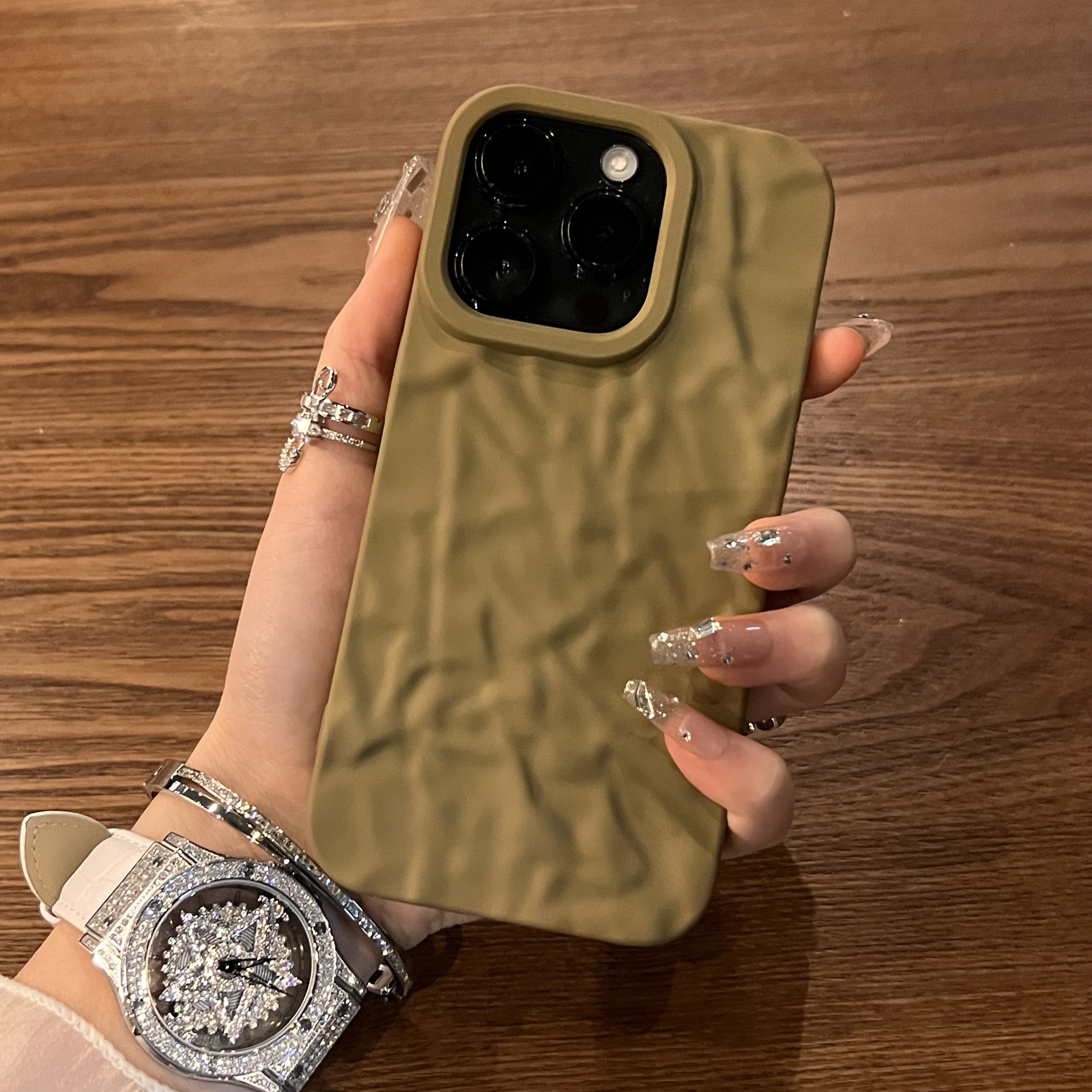 Matte black wrinkled pattern phone case, new iPhone 15promax, high-end feel, 14 iphone13 sets, 12 all inclusive, 15_voghion.com