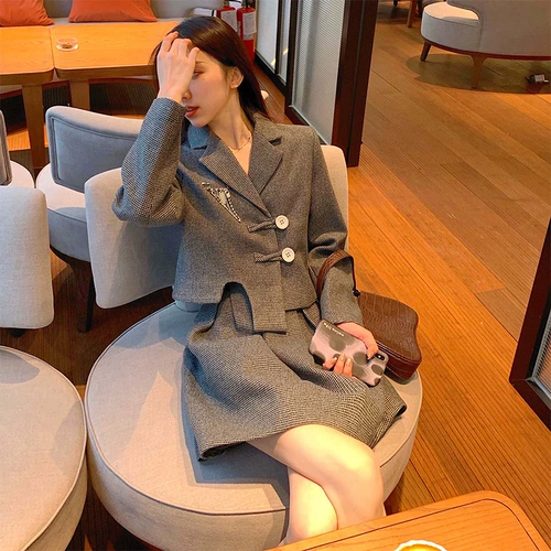 Ретро юбка, пиджак классического кроя, осенний комплект, в стиле Шанель, в западном стиле, популярно в интернете, осенняя