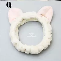 QM White Cat Ear