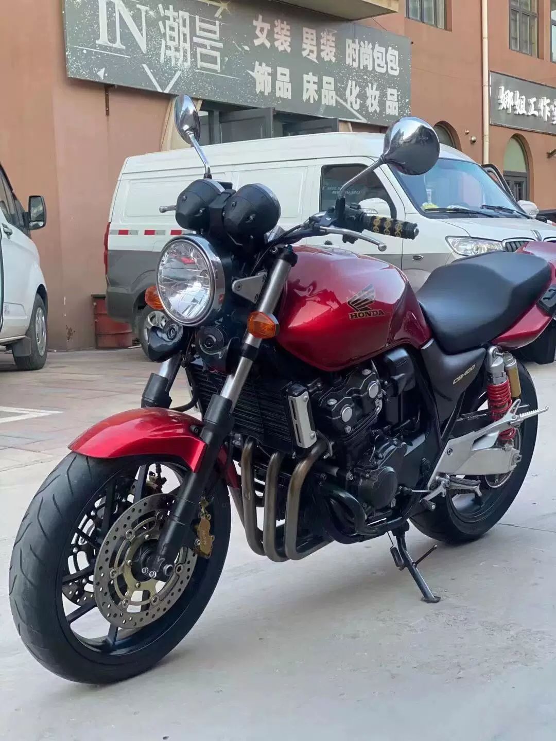 Импортированный Honda CB400 четырехцилиндровый тяжелый локомотив с водяным охлаждением 190 уличный мотоцикл, лошади 250C ретро большой объём мотоцикла