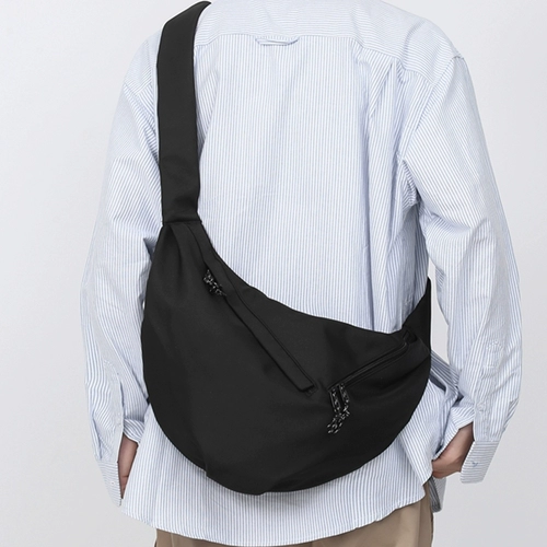 Японская вместительная и большая демисезонная брендовая сумка через плечо на одно плечо