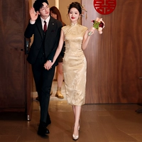 Цвета шампанского