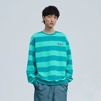 Озеро синее пятно