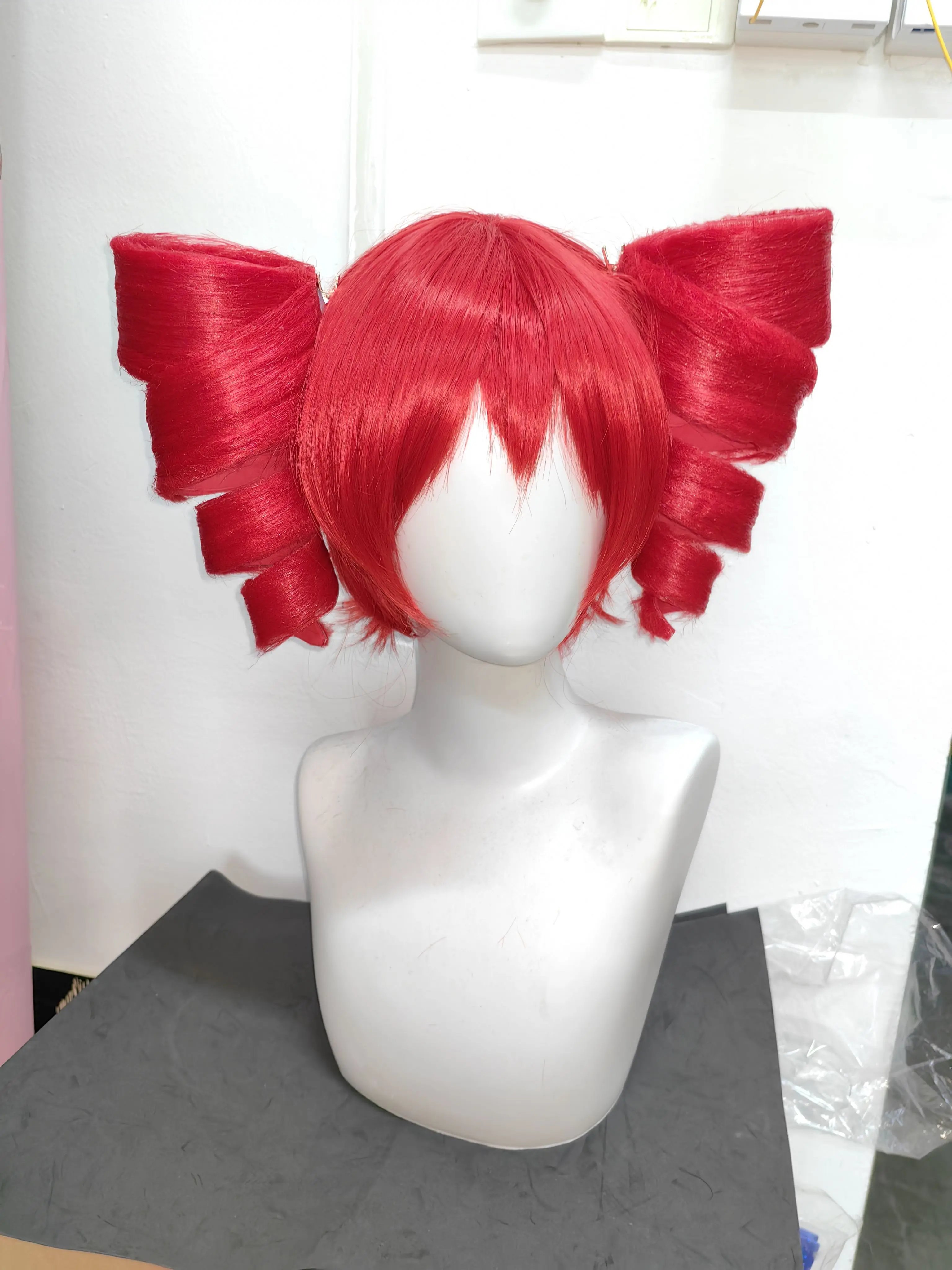 Wig, gravitational ponytail, cosplay, DIY