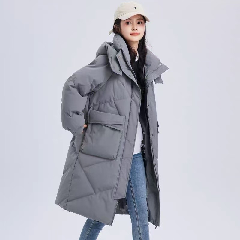 唐狮DESSO冬季新款肯豆风娃娃领黑金多款羽绒服加厚保暖外套