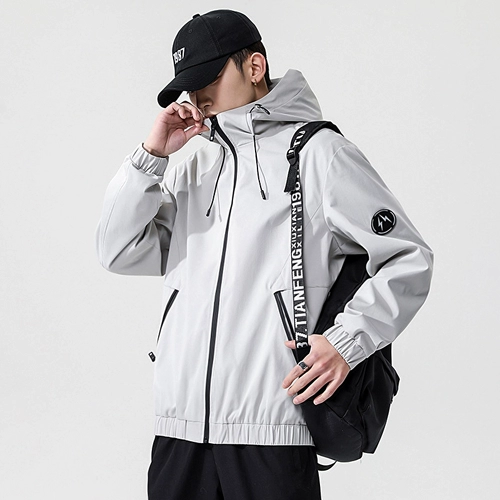 Весенняя трендовая спортивная тонкая осенняя куртка с капюшоном для школьников для отдыха