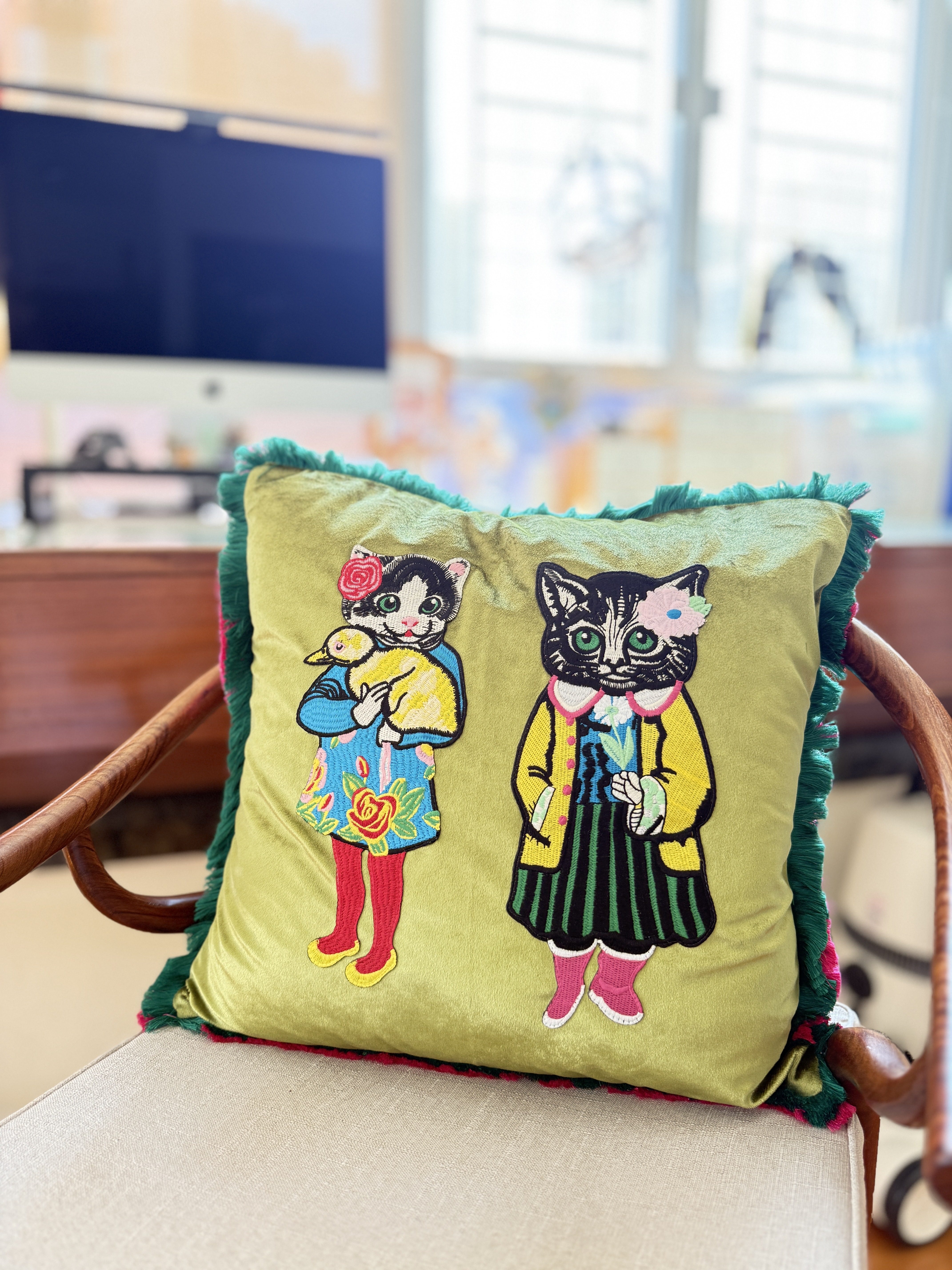 Embroidered velvet cat throw pillow cover 18x18 inches with dual-color tassels