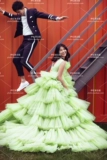 Зеленое свадебное платье подходит для фотосессий для влюбленных, одежда