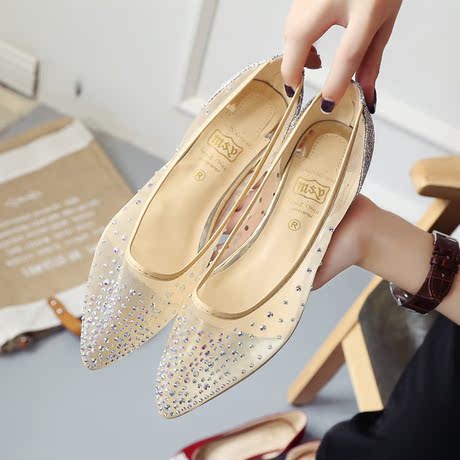 爱逛街为您找到网纱女鞋相关的宝贝,您可以在下面的板块中挑选喜欢的