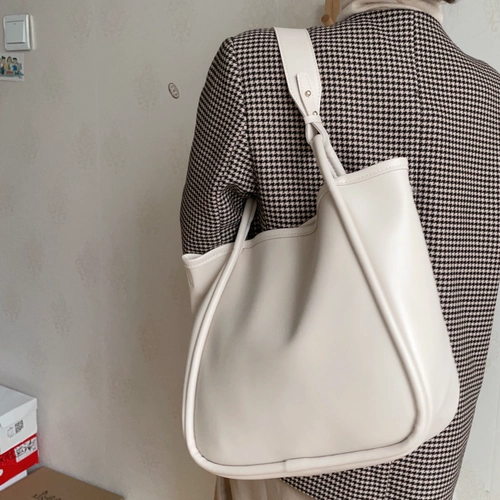 Вместительная и большая квантовая лампа, сумка через плечо, демисезонная сумка на одно плечо, коллекция 2021, изысканный стиль, в западном стиле