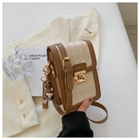 Белый коричневый