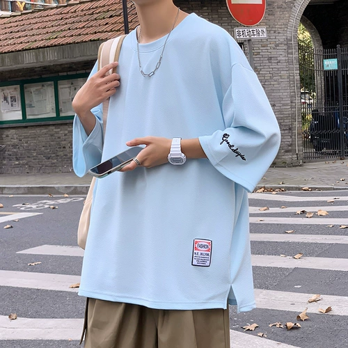 Синяя шелковая футболка, с вышивкой, 2022, изысканный стиль