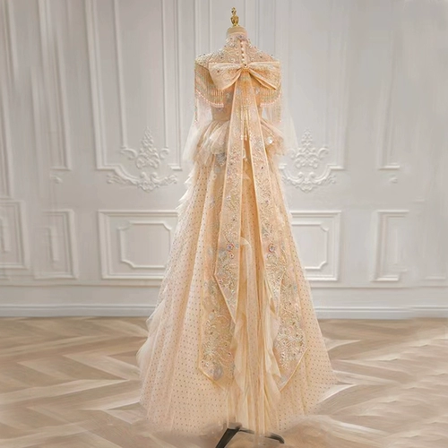 Продвинутое роскошное новичок, невеста 2023 Новое китайское свадебное шампанское шампанское цвет тяжелый работа дракона и платье с Фениксом свадебное платье