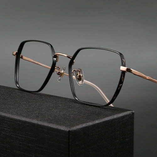 Японская японская ретро чистые титановые очки рама зеркальная рама
