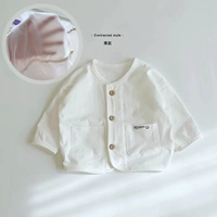 Белый летний тонкий (подходит примерно на 28 градусов)