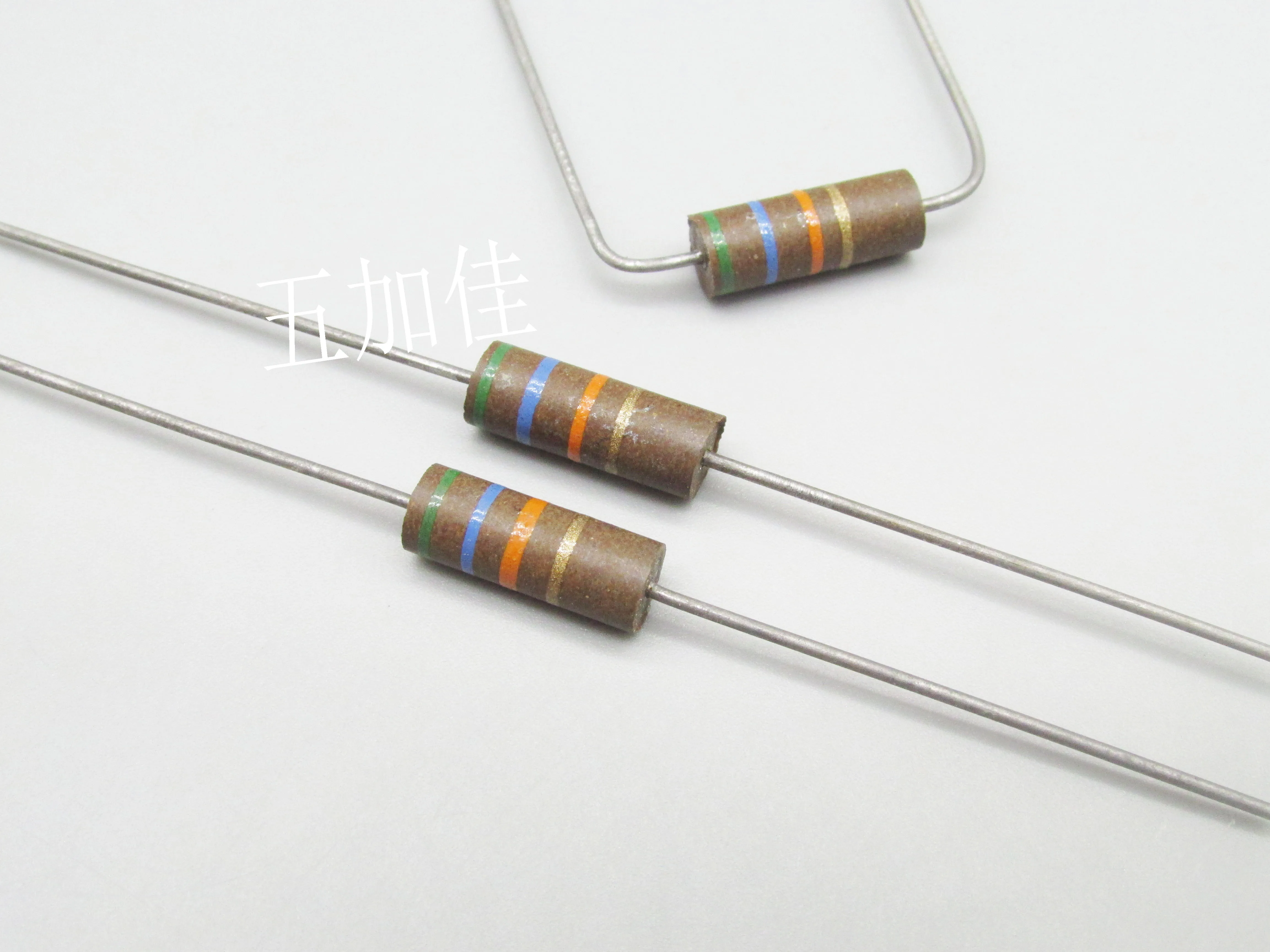 RC32GF563J 1W 56k 5% imported British antique authentic real -core carbon core no sensing resistance resistance