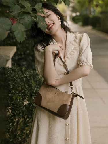 Дизайнерская юбка, ретро костюм, платье, тренд сезона, французский ретро стиль, изысканный стиль