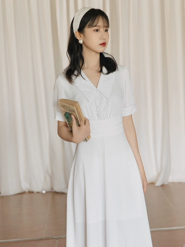 Летнее белое платье, белый корсет, изысканный стиль