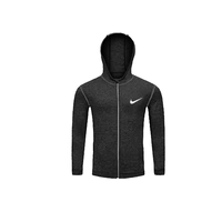 Есть черный серый курт