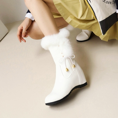 taobao agent Winter white demi-season high fleece footwear, low boots, 2021 collection