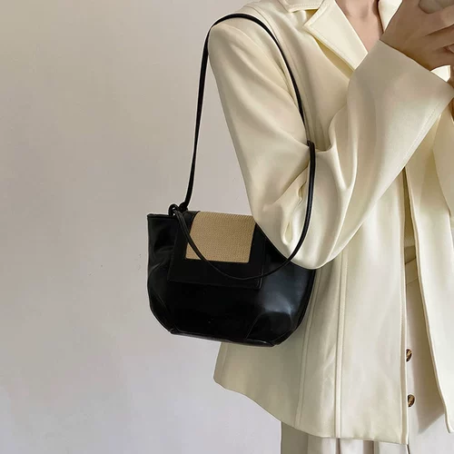 清仓~包包女夏网红新款潮时尚斜挎包饺子草编包ins单肩斜跨小包潮