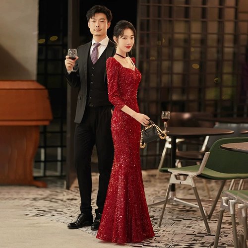 Бордовое вечернее платье для невесты, крой «рыбий хвост»