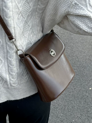 Небольшая дизайнерская демисезонная квадратная сумка через плечо, небольшая сумка, сумка на одно плечо