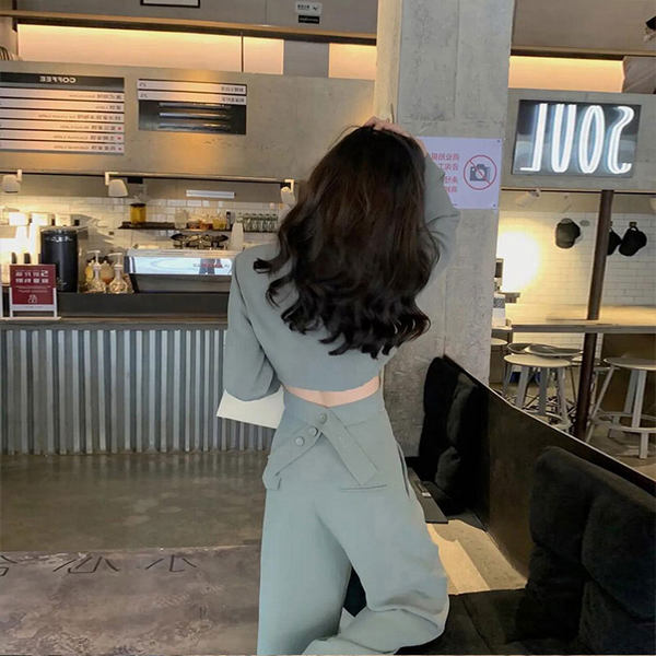 Небольшой костюм, комплект, коллекция 2022, осенний, в стиле Шанель, изысканный стиль, популярно в интернете