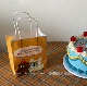 Маленький желтый ваш дневной бумажный пакет