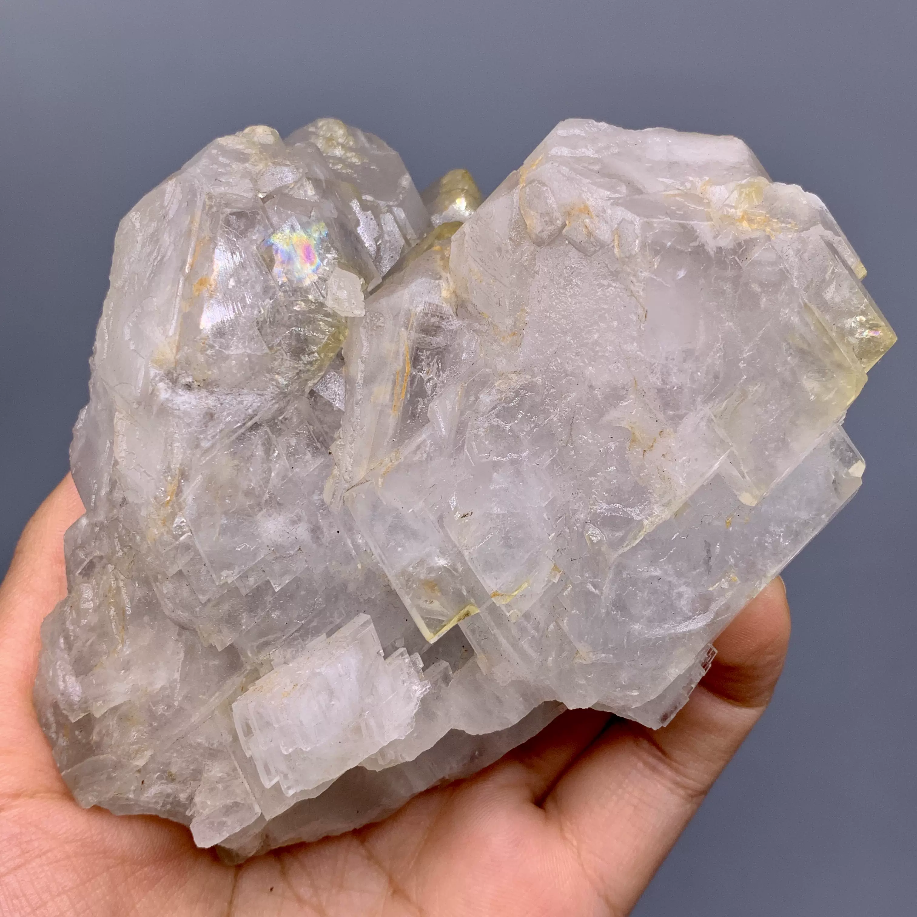 云南黄色青色荧光菱锌矿天然矿物晶体矿石标本原石宝石奇石摆件