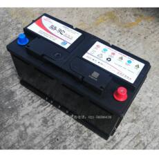 Аккумулятор 骆驼12v100ah电瓶 轿车用电瓶 6-qwlz-100 60044 2s蓄电池