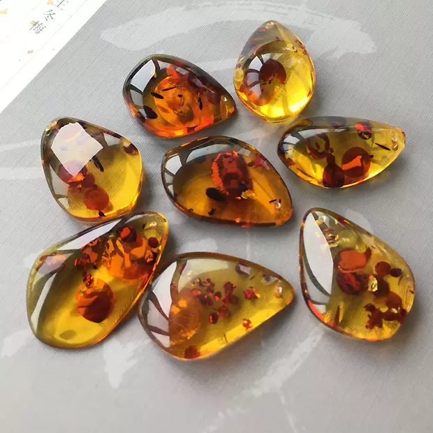 花珀原石可爱小水滴波兰天然琥珀蜜蜡双色红花琥珀吊坠时光之味