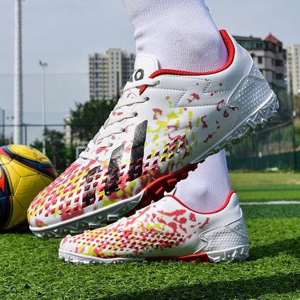 Футбольная обувь с ТаоБао Обувь для футбола фото 4