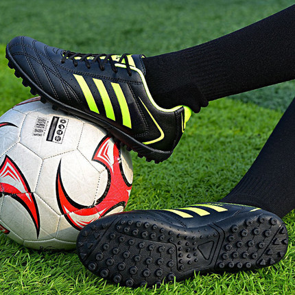 Футбольная обувь с ТаоБао Обувь для футбола фото 2