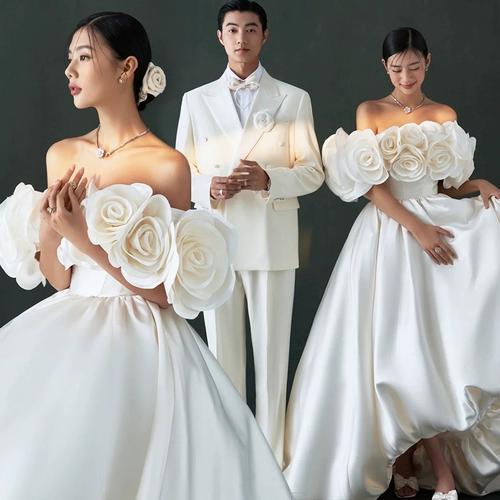 Белое свадебное платье, корейский минималистичный реквизит для фотографии, в цветочек, открытые плечи