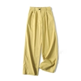 Минималистский ветер и отдых для женщин.