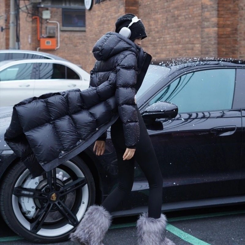 唐狮 DESSO 德索 加厚保暖黑金女式羽绒马甲 淘宝优惠券折后￥89.9包邮（￥389.9-300）