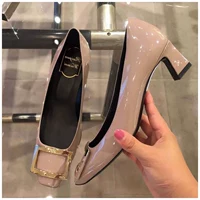 Патентная кожая обнаженная цвет