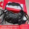 Товары от 苏珊轻奢女包