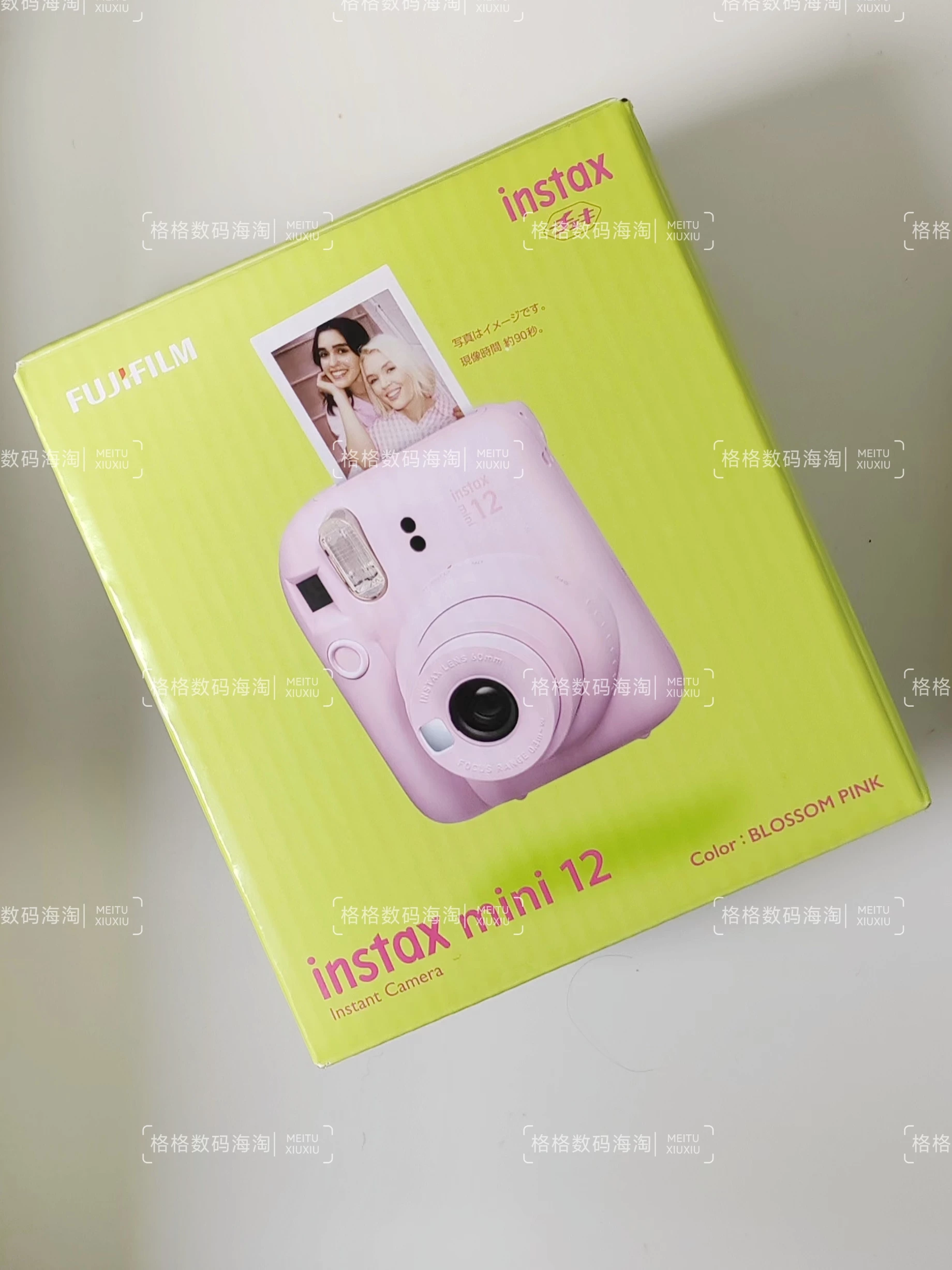 Фотоаппарат (Fuji) mini12 японская версия — мгновенная съёмка, пастельные цвета, шнурок и батареи