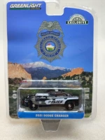 绿光 1:64 2021 Douch Charger Colorados Plinwood Pollion Police Cars были распакованы, как показано на рисунке