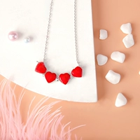 С одной стороны, Cinnabar Red ❤ Color может быть отмечен самостоятельно