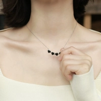 Сделайте волосы с обеих сторон [продавец делает]