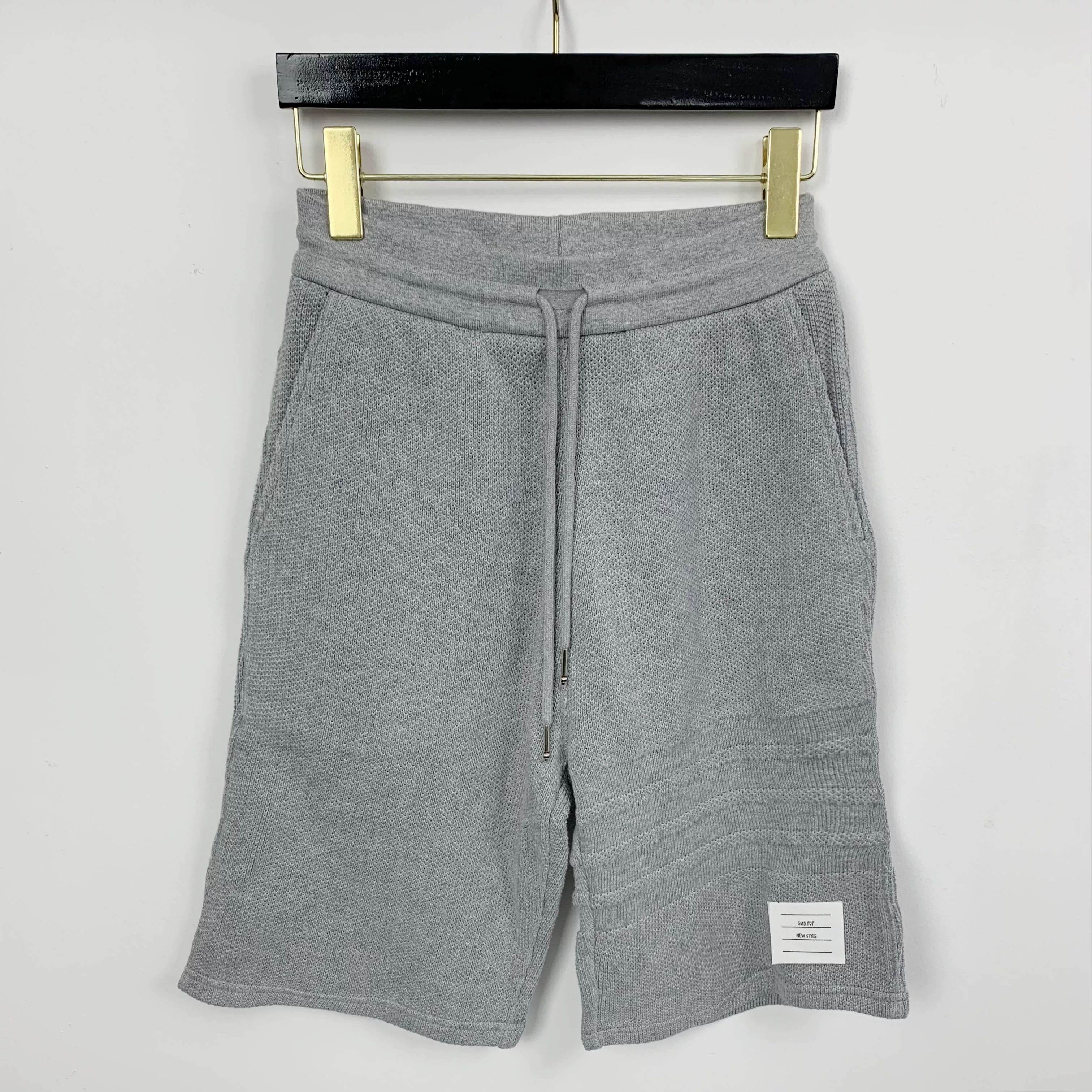 19SS TB Invisible Dark Stripe Short Skin Shutter Pineapple Knotyle Woven Penta Casual Pants